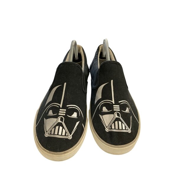 Star Wars Darth Vader youth Size 4 Slip-On Sneakers shoes - Picture 2 of 7